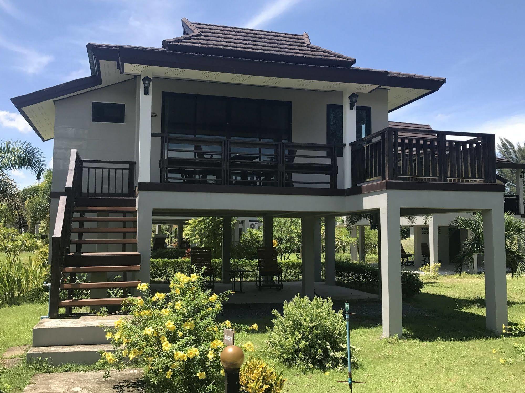 The Hip Resort @ Khao Lak Bang Sak Eksteriør bilde